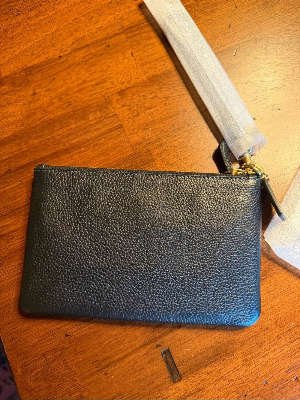 Coach NEW Black Pebbled Leather Wristlet Clutch Phone Bag Gold C Accent Hang Tag